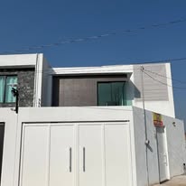 Casa moderna con diseño contemporáneo